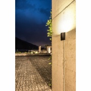 VILUA II WL Outdoor Wandaufbauleuchte anthrazit 3000K IP54 100° 810lm