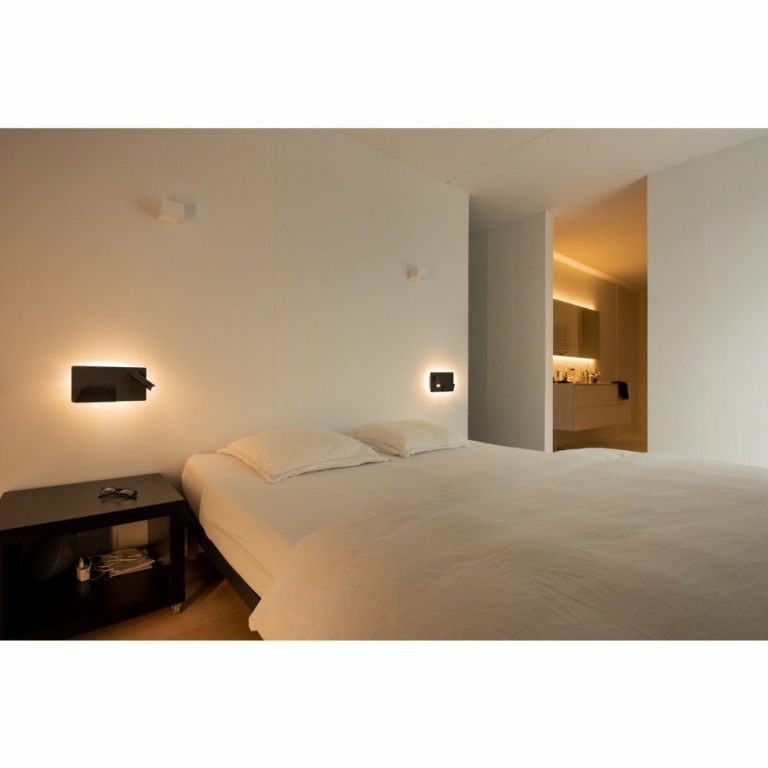 SLV SOMNILA SPOT Indoor LED Wandaufbauleuchte 3000K schwarz Version links inkl. USB Anschluss