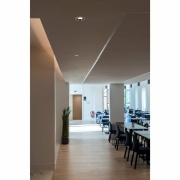 NUMINOS DL L, Indoor LED Deckeneinbauleuchte weiß/chrom 3000K 55° kardanisch dreh- und schwenkbar