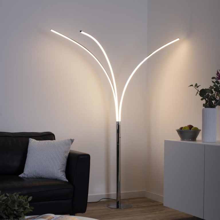 famlights famlights | LED Stehleuchte Leandra in Silber 3x 6,2W 2199lm