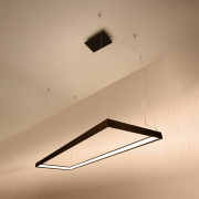 famlights | LED Pendelleuchte Thora in Schwarz 50W 5757lm 400x1300mm 3000K