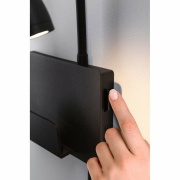 LED Wandleseleuchte Halina Schwarz matt mit USB-C Ladebuchse und Schwanenhals 2700K 200lm 2,4W