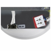 LED Pendelleuchte One Vertical in weiß matt mit CCT-Switch 40W dimmbar